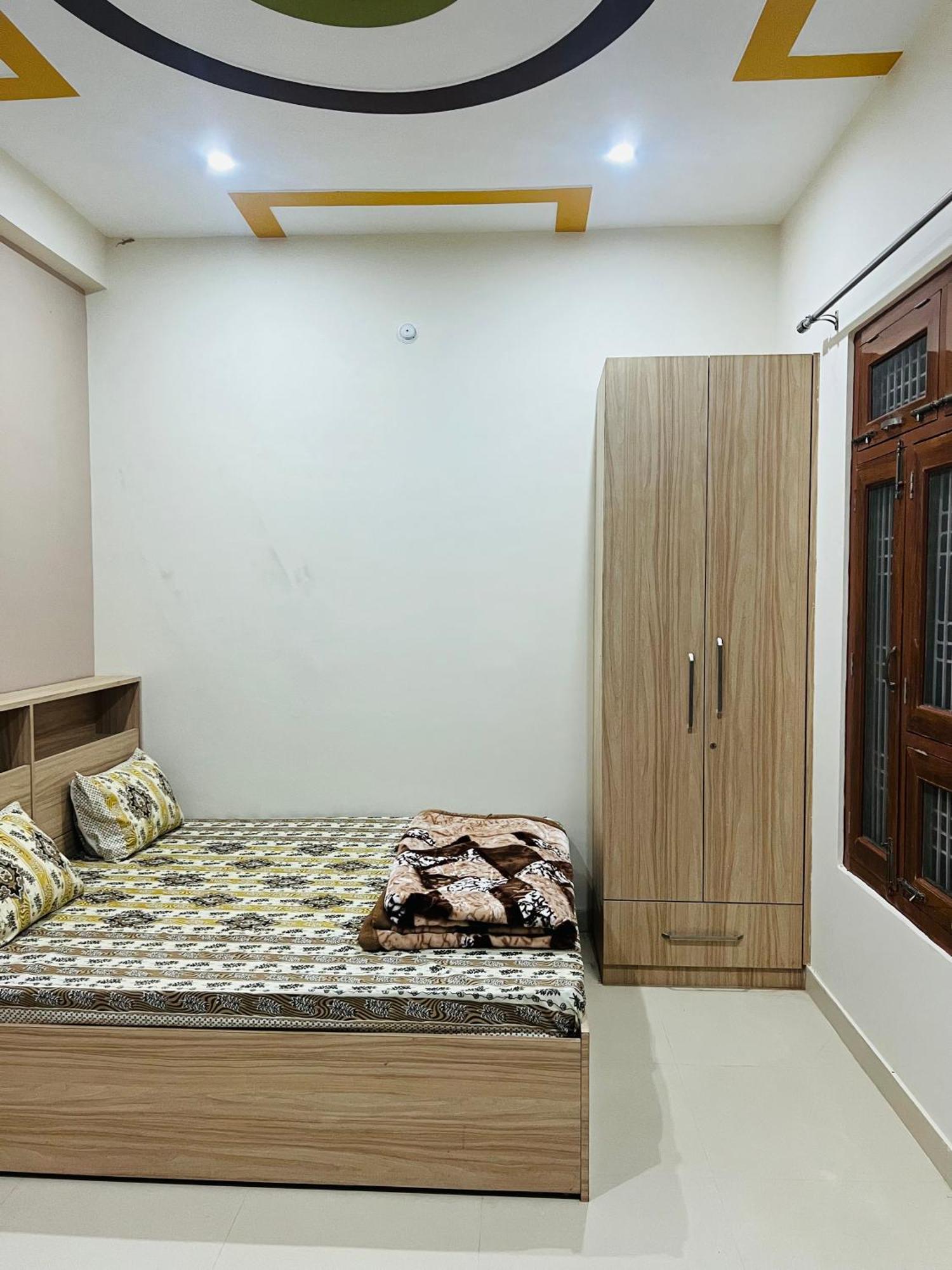 Sg Home Stay Ayodhya Exteriör bild
