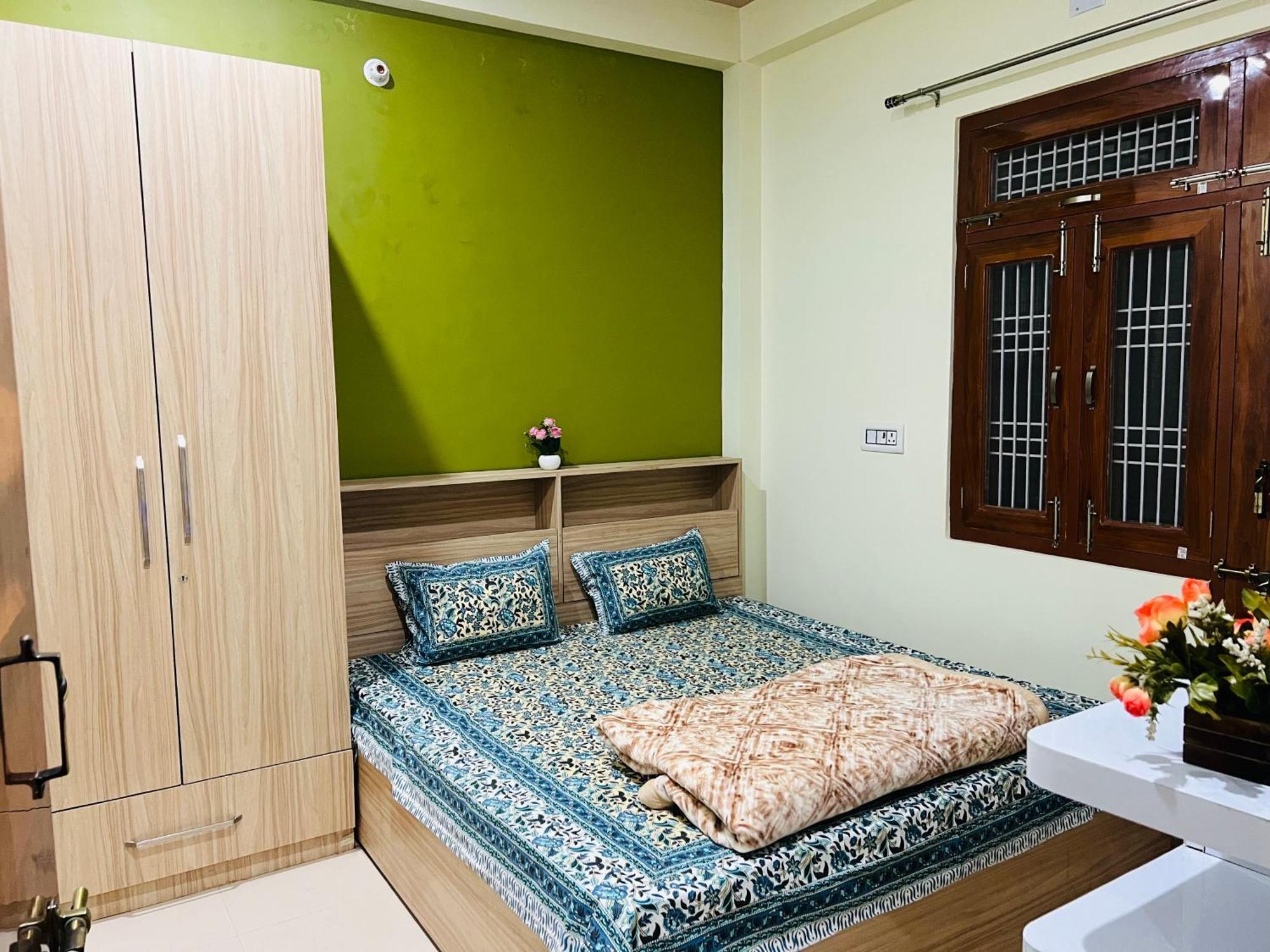 Sg Home Stay Ayodhya Exteriör bild