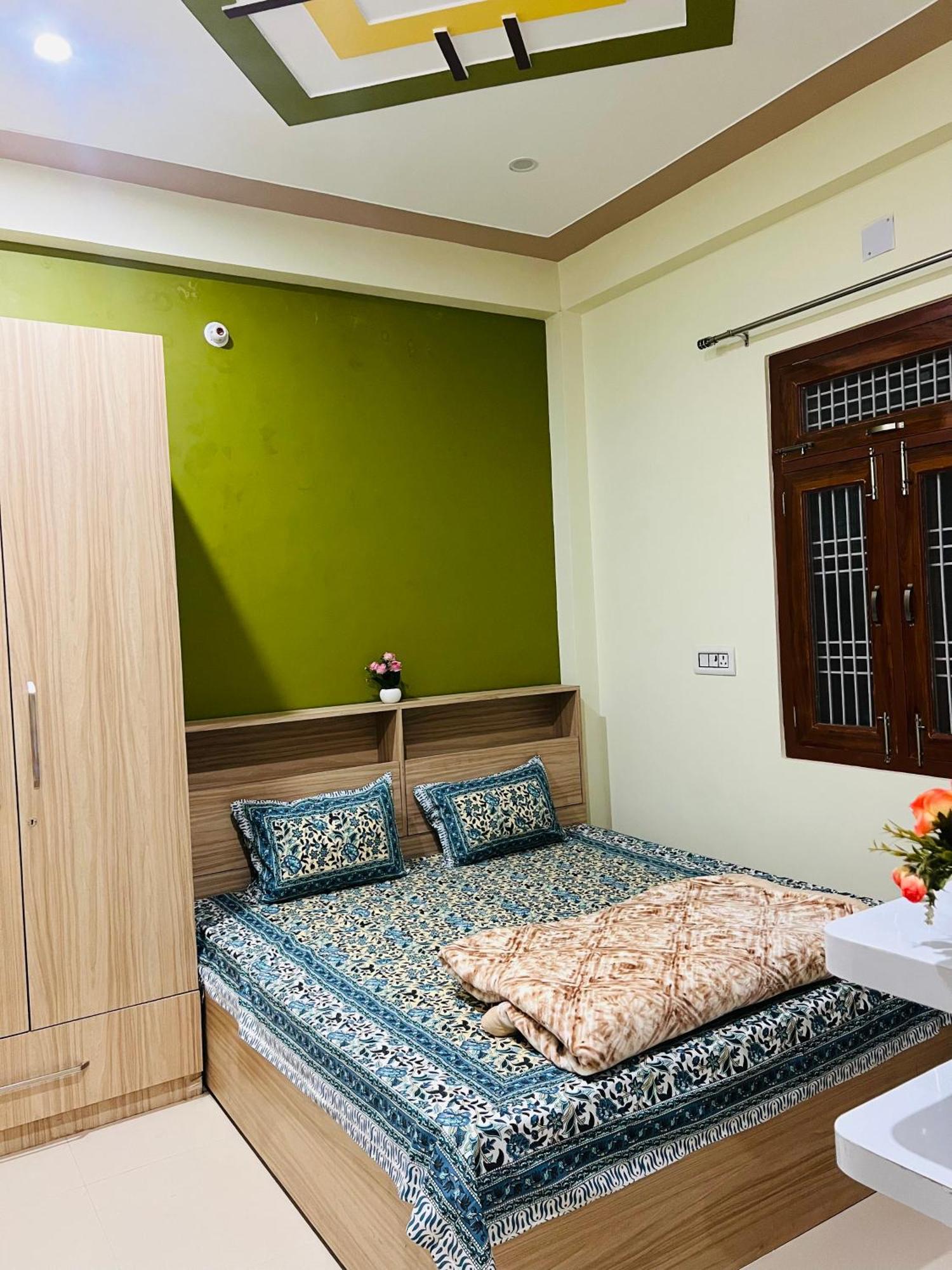 Sg Home Stay Ayodhya Exteriör bild